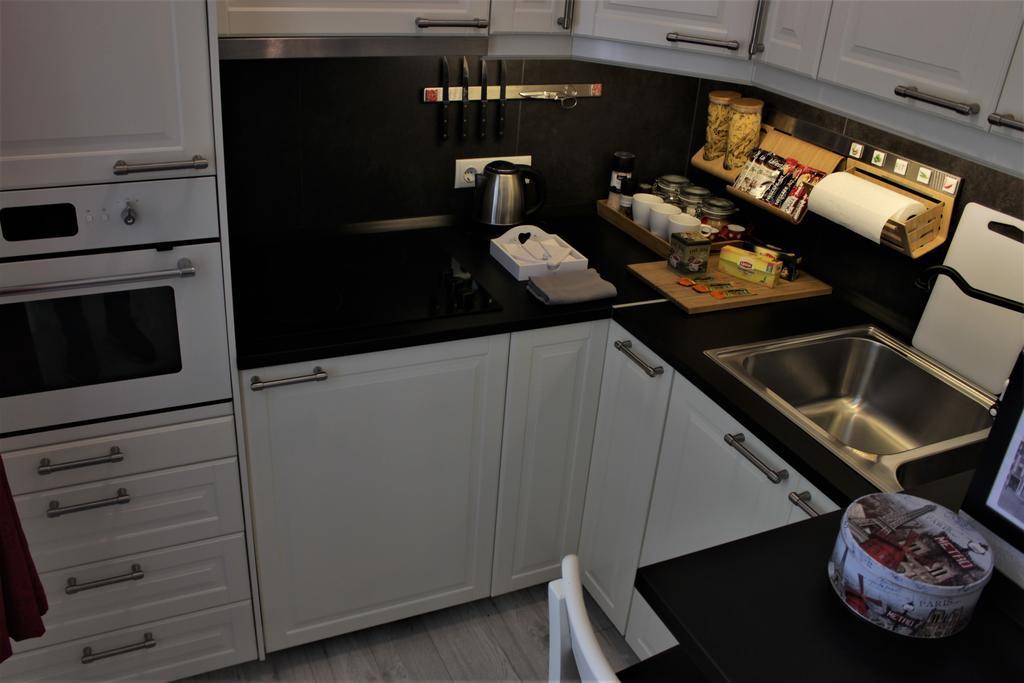 Belvarosi Apartmanszallo - Kiskunfélegyháza المظهر الخارجي الصورة