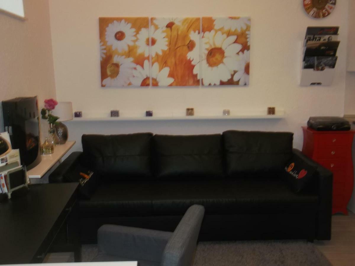 Belvarosi Apartmanszallo - Kiskunfélegyháza المظهر الخارجي الصورة