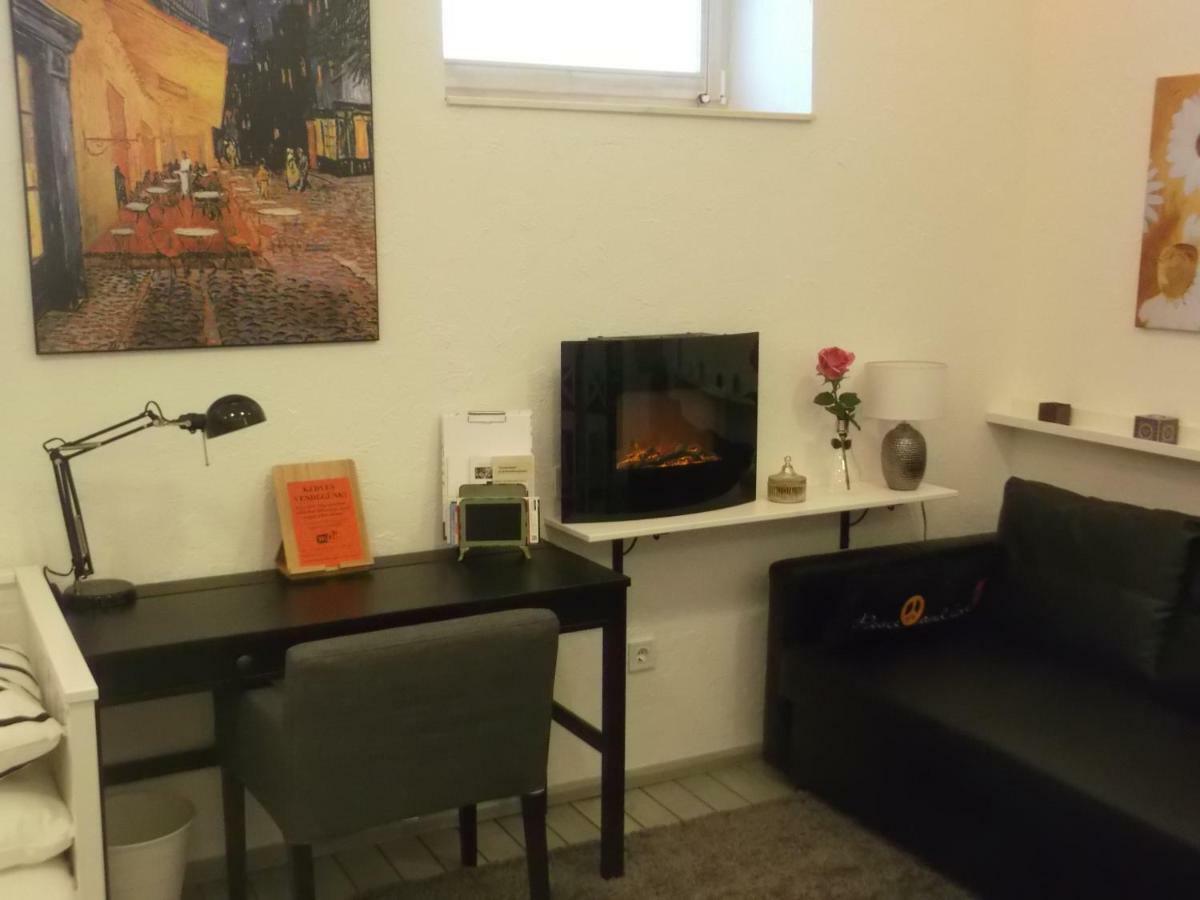 Belvarosi Apartmanszallo - Kiskunfélegyháza المظهر الخارجي الصورة